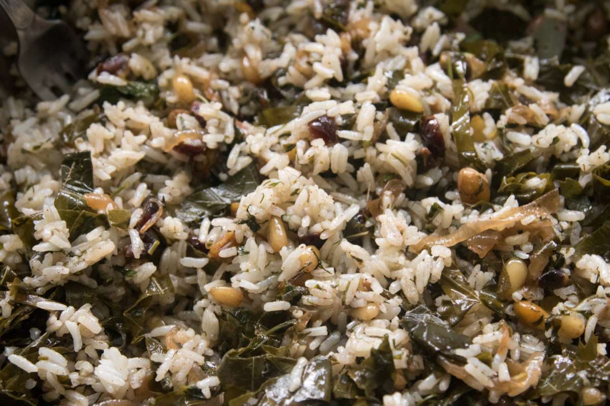 הבלוג של לייזה פאנלים | יומן מטבח קטן של עקרת בית גדולה | אורז עם עלי גפן חגיגי 18